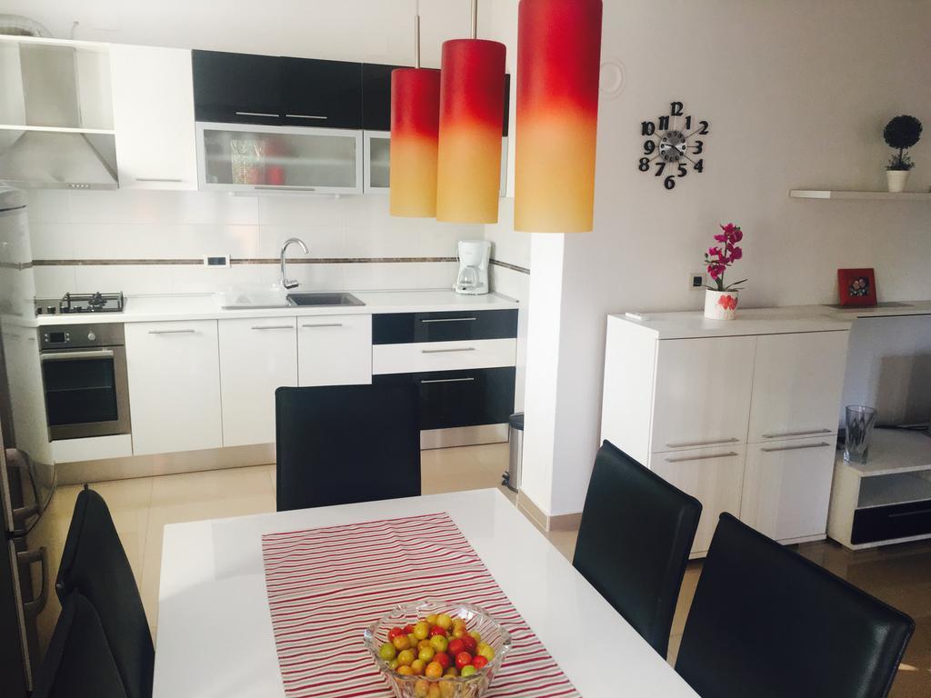 Apartment Leonardo Biograd Na Moru Dış mekan fotoğraf